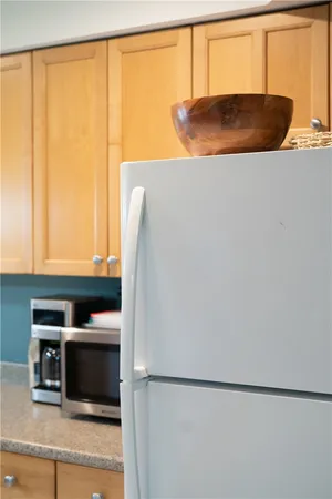 $2,150 | 534 Aquidneck Avenue, Unit A, Middletown, RI 02842