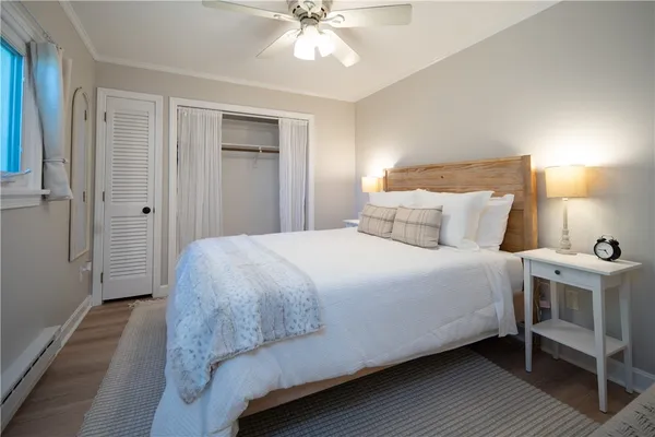 $2,150 | 534 Aquidneck Avenue, Unit A, Middletown, RI 02842