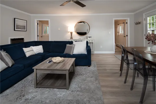 $2,150 | 534 Aquidneck Avenue, Unit A, Middletown, RI 02842