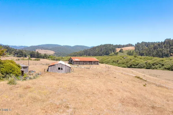 a view of a mountain with a sky view