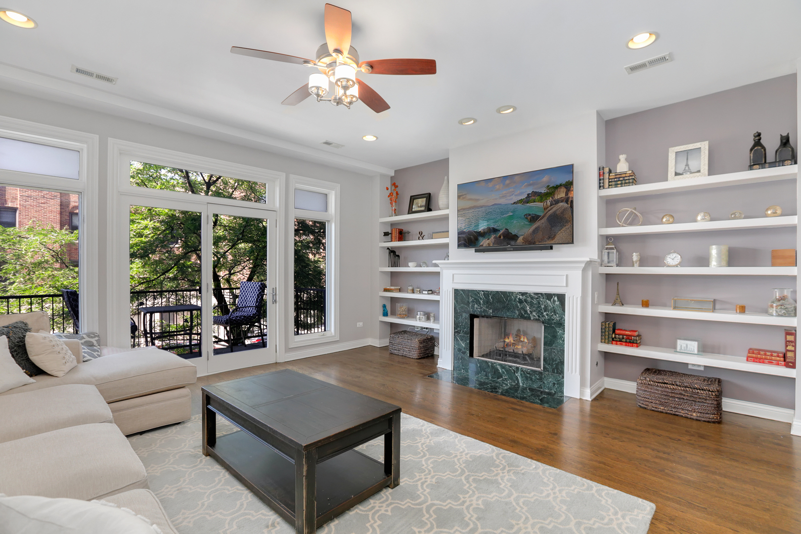 1355 West Washington Boulevard, Unit 2B Chicago, IL 60607 - Photo 2 of 24