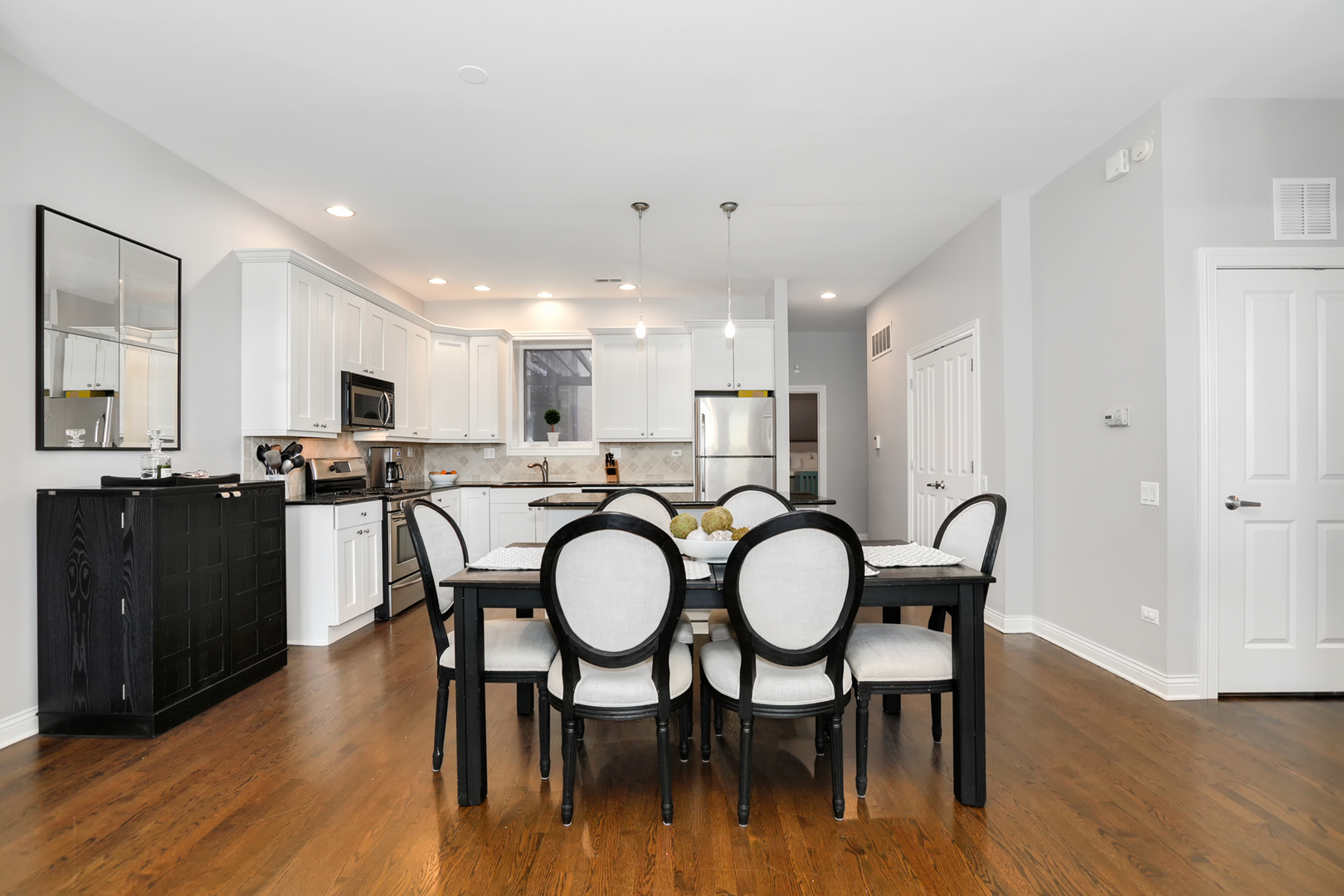 1355 West Washington Boulevard, Unit 2B Chicago, IL 60607 - Photo 9 of 24