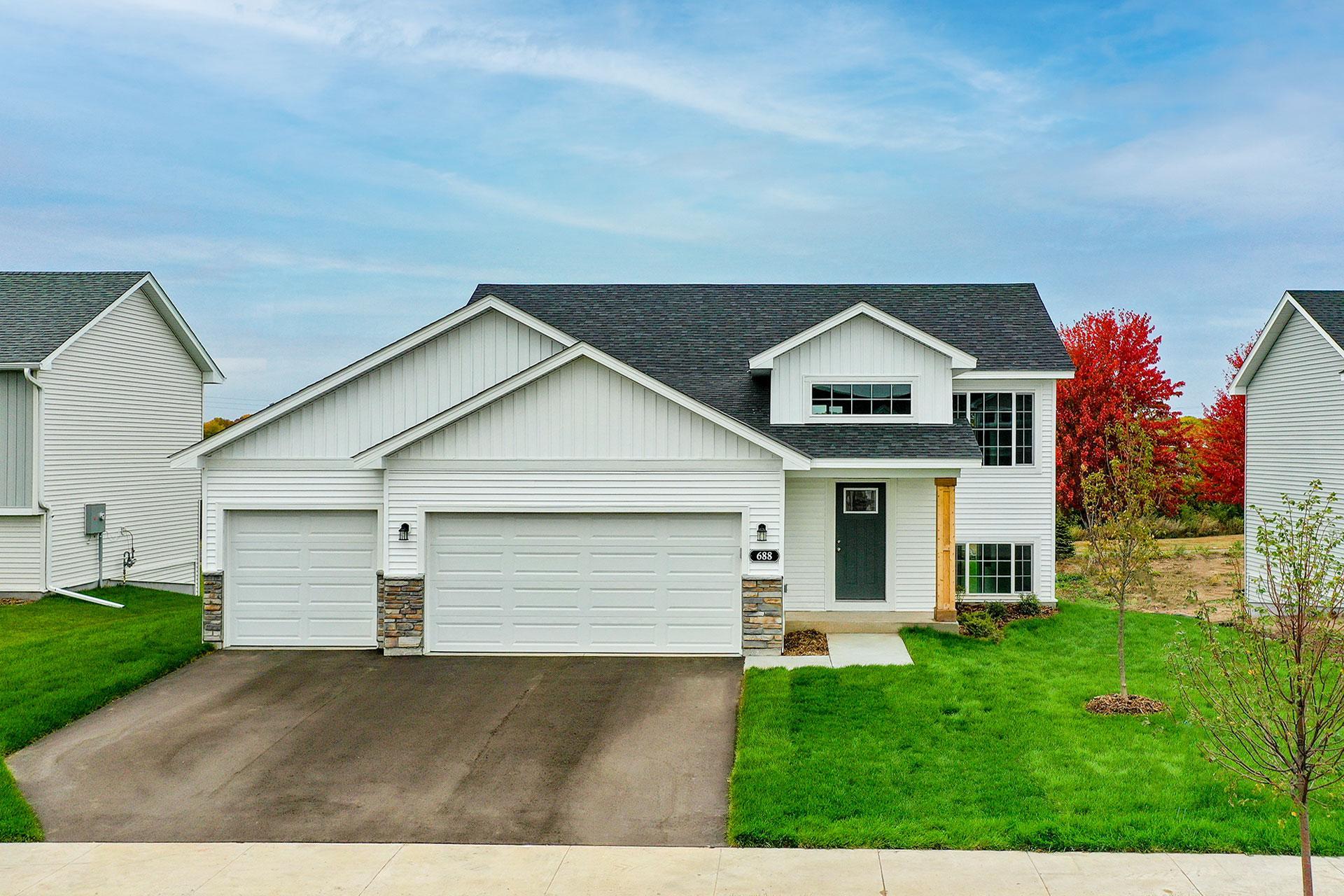 1915 Oak Rdg Street Hanover, MN 55341 - Photo 1 of 1 Gallery Image 1