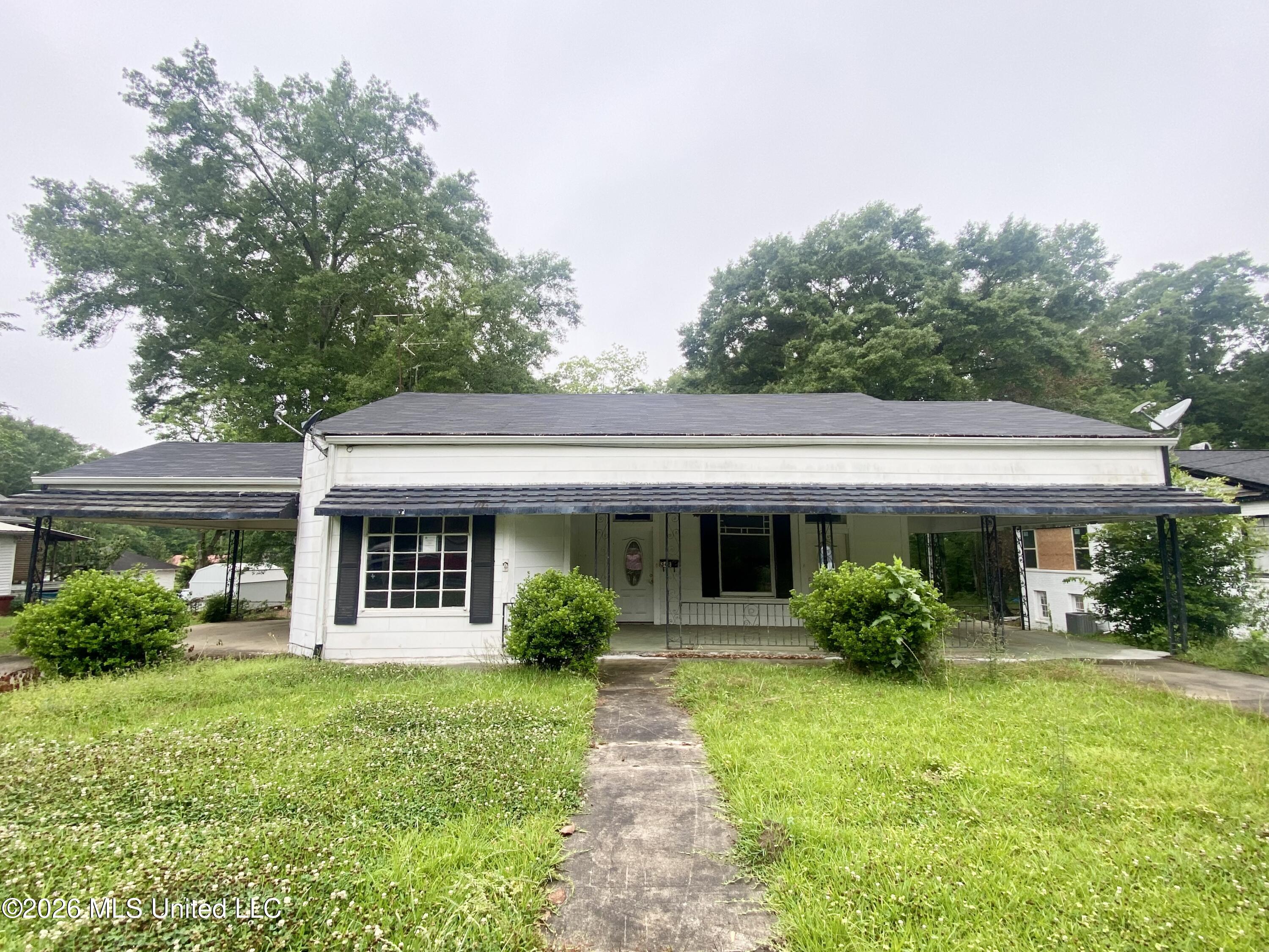 348 South Ext Street Hazlehurst, MS 39083 - Photo 1 of 24 IMG_5833