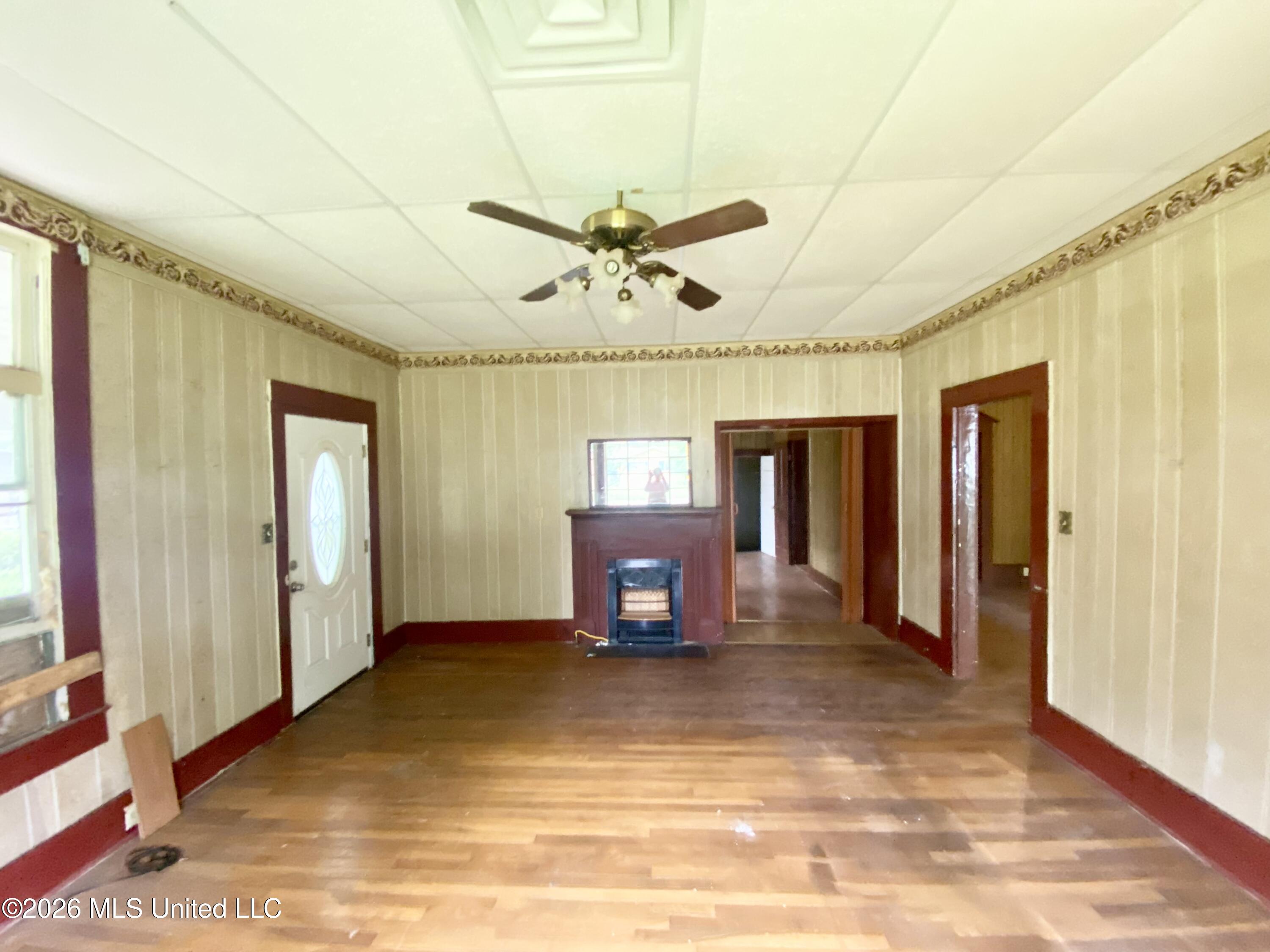 348 South Ext Street Hazlehurst, MS 39083 - Photo 4 of 24 IMG_5837