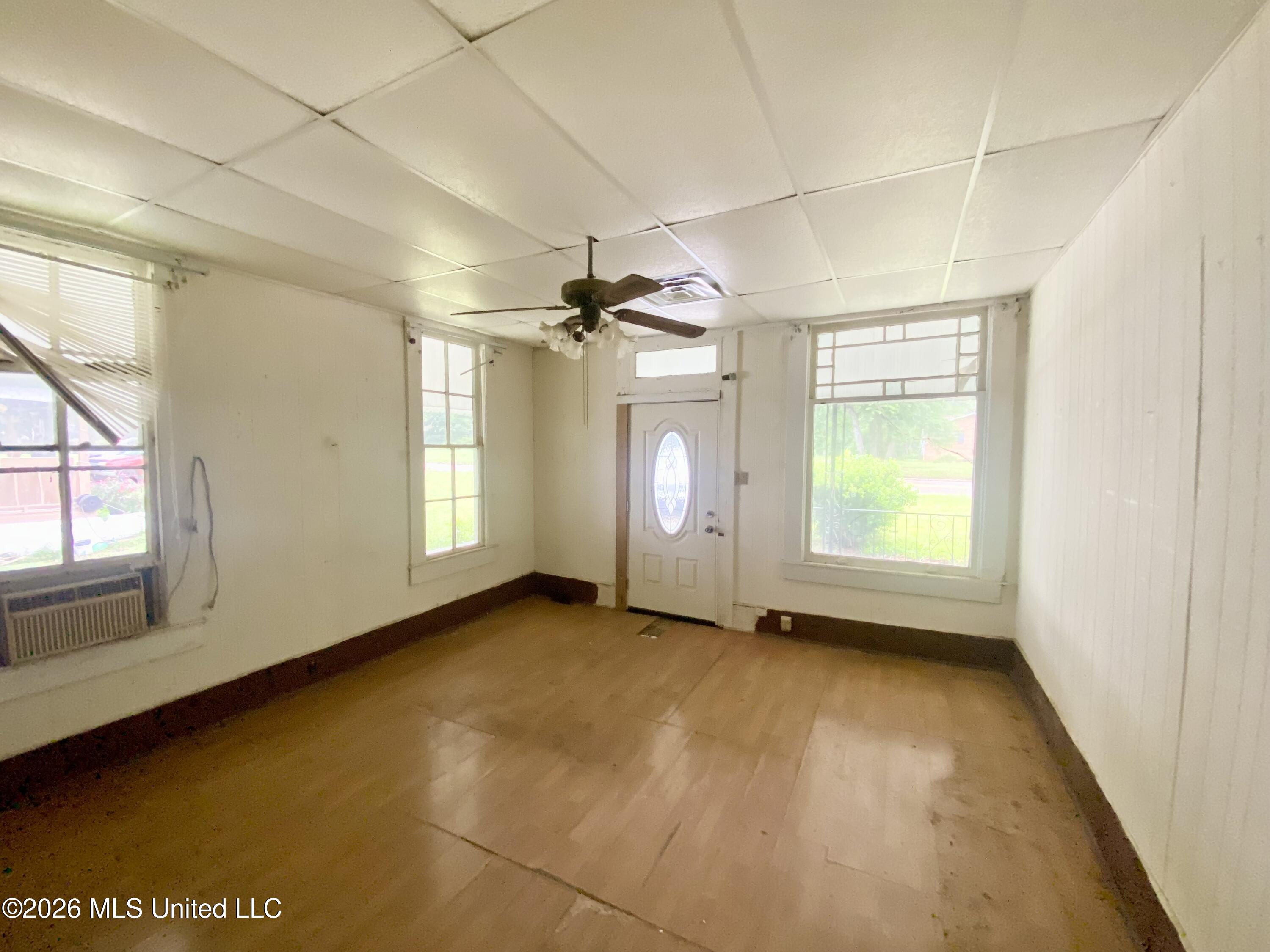 348 South Ext Street Hazlehurst, MS 39083 - Photo 6 of 24 IMG_5852