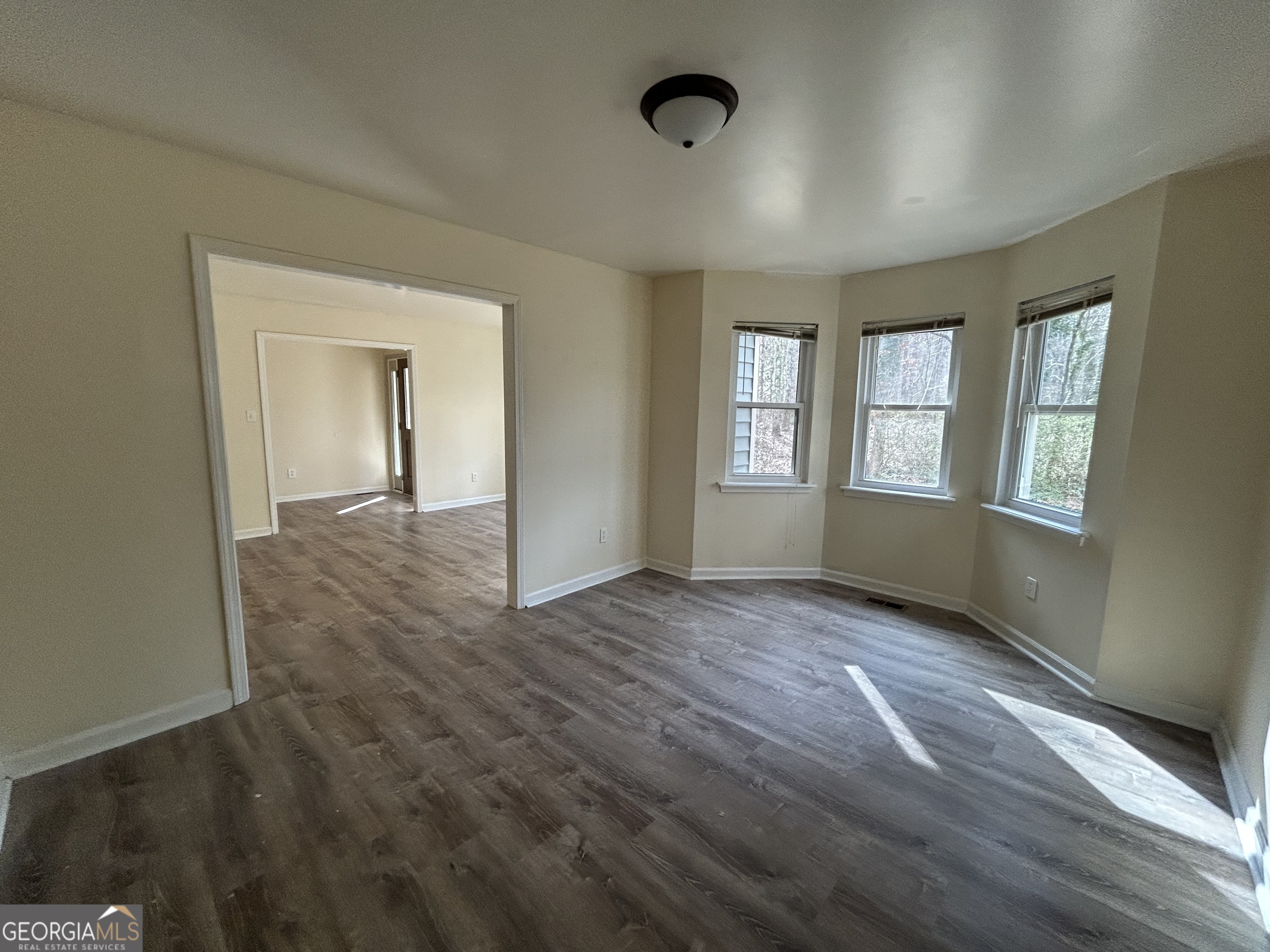 2637 Jonesboro Road Fairburn, GA 30213 - Photo 6 of 20