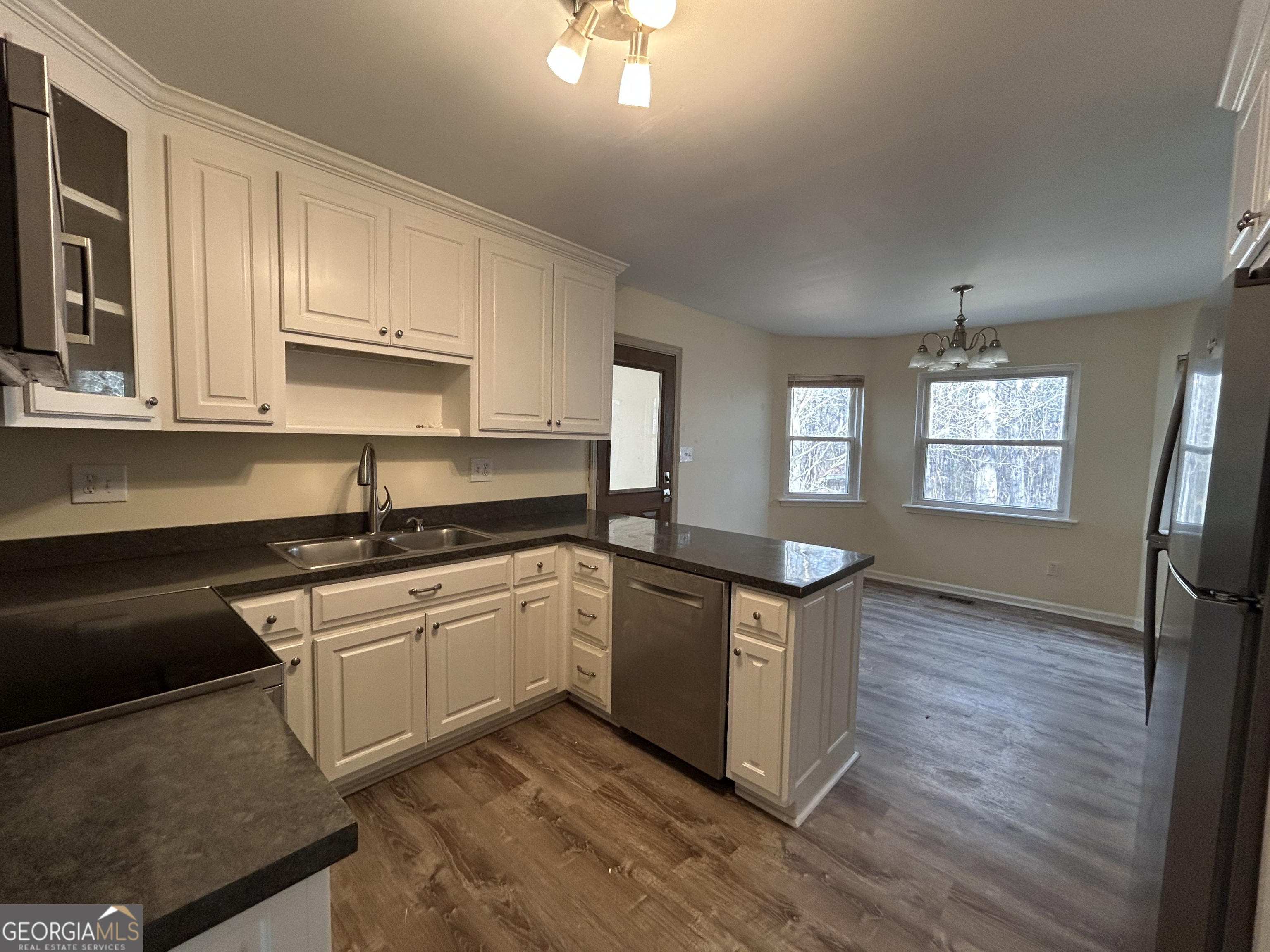 2637 Jonesboro Road Fairburn, GA 30213 - Photo 7 of 20