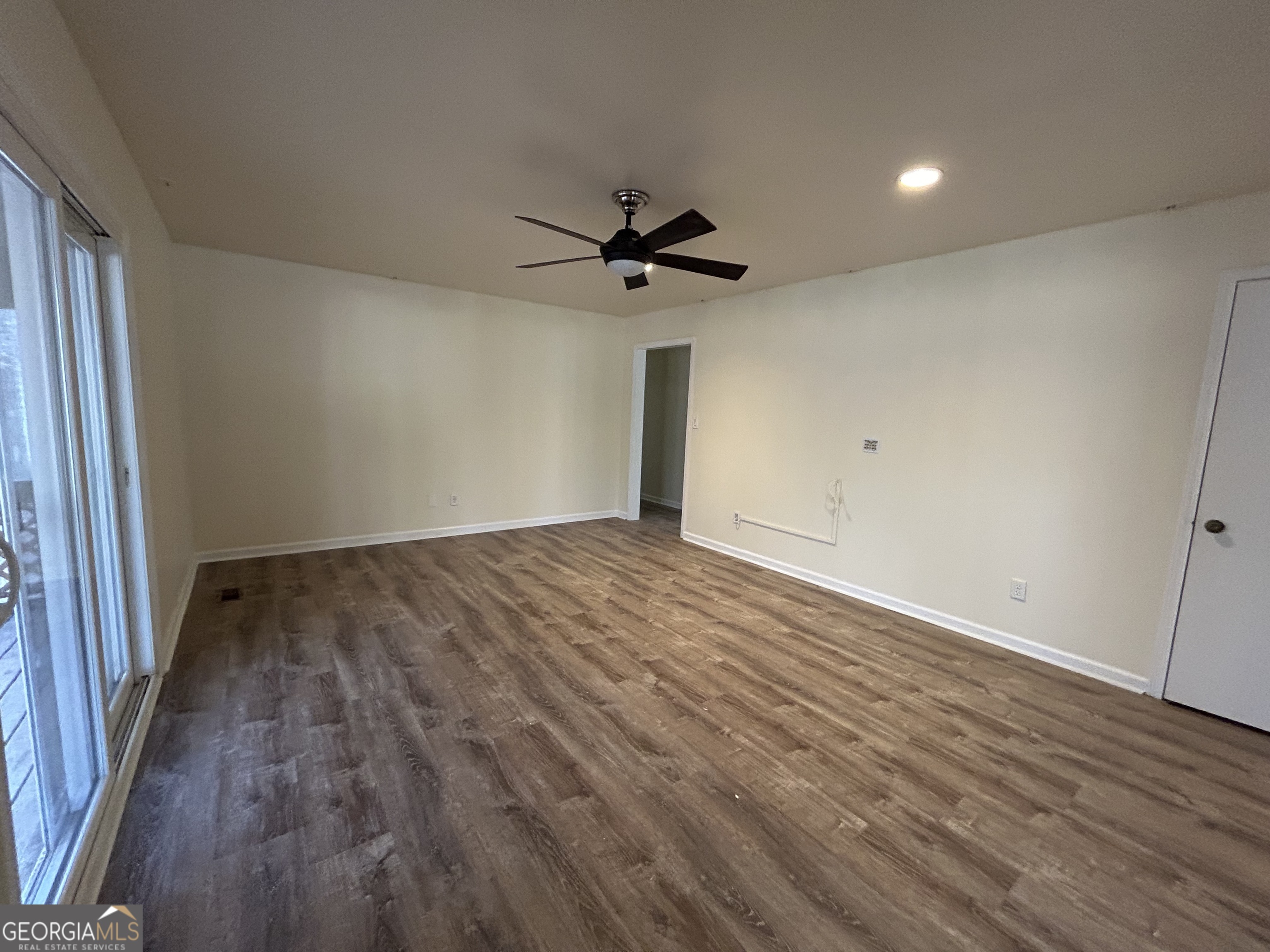 2637 Jonesboro Road Fairburn, GA 30213 - Photo 9 of 20