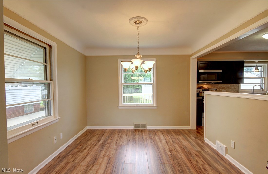 7901 Jameson Road Parma, OH 44129 - Photo 13 of 30