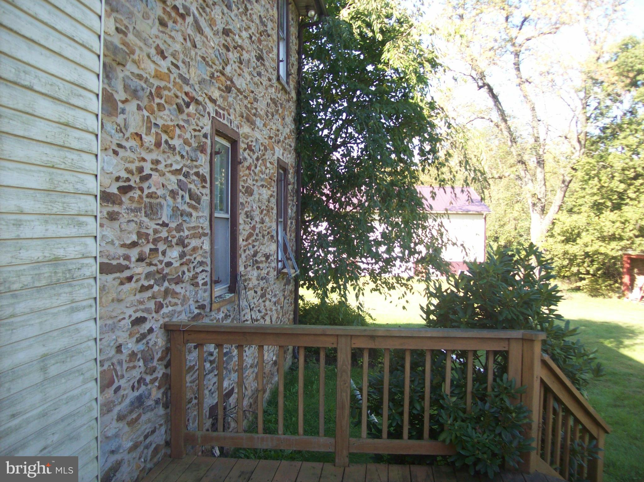 431 Wenschoff Road Fairfield, PA 17320 - Photo 8 of 18 Exterior (Rear)