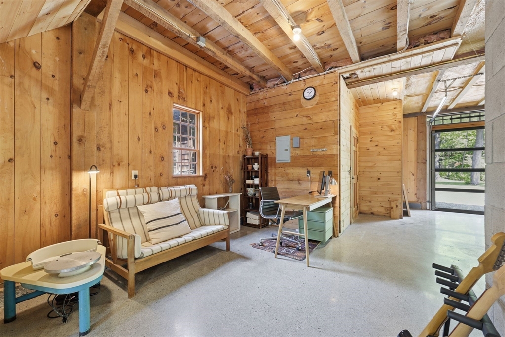 54 Meetinghouse Road Pelham, MA 01002 - Photo 39 of 42
