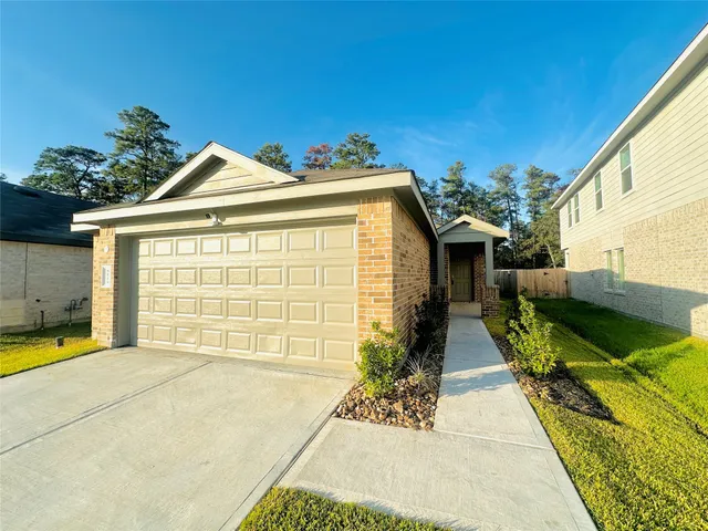 $2,100 | 6059 Canyon Dawn Drive, Spring, TX 77373