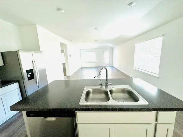 $2,100 | 6059 Canyon Dawn Drive, Spring, TX 77373