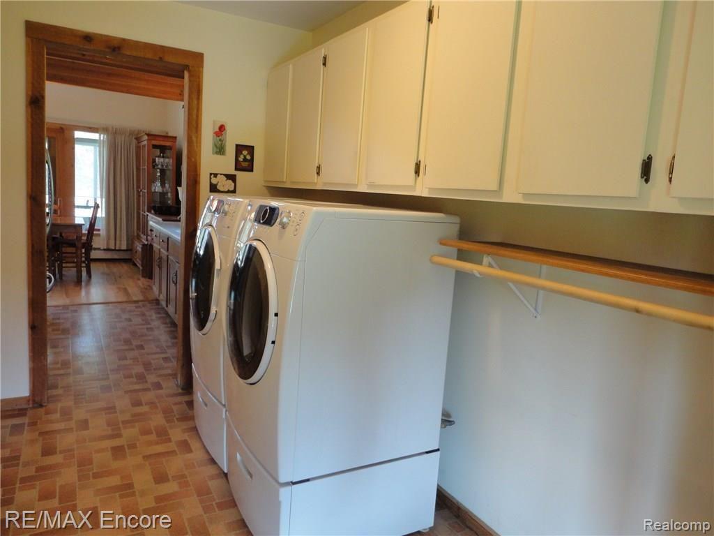 12455 Fish Lake Road Holly, MI 48442 - Photo 21 of 34 Laundry 1.jpg