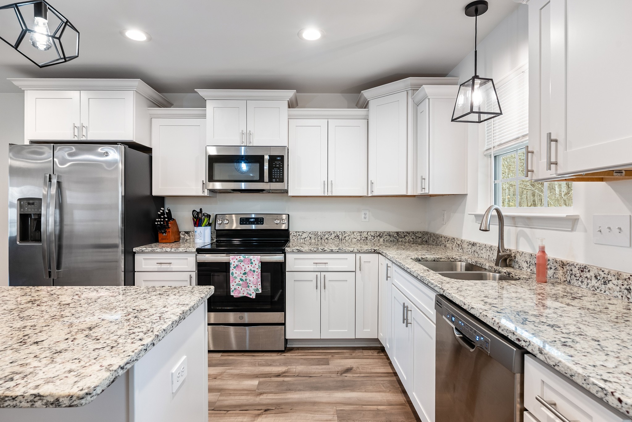 283 Diane Loop White Bluff, TN 37187 - Photo 12 of 31