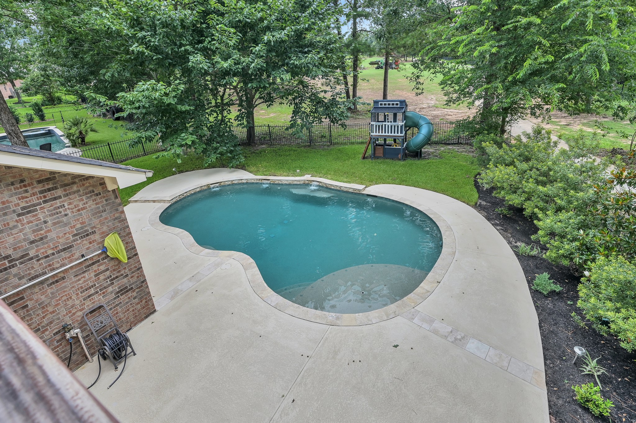 4770 Jackson Square Drive Conroe, TX 77304 - Photo 38 of 48 a view of outdoor space and yard