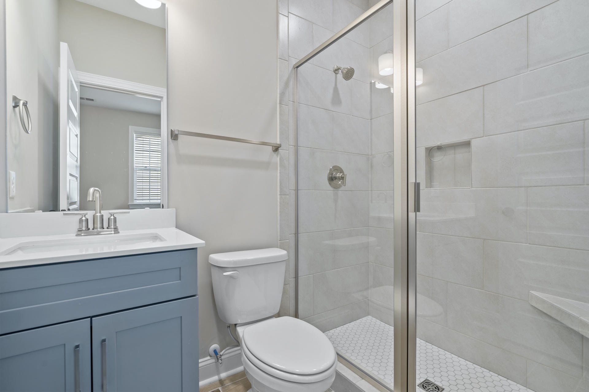 144 Boots Branch Road Summerville, SC 29485 - Photo 21 of 45 Guest Suite Bathroom 1st Floor