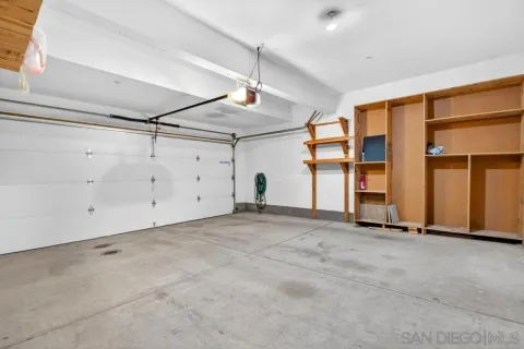 $800,000 | 17059 Calle Trevino, Unit 5, San Diego, CA 92127