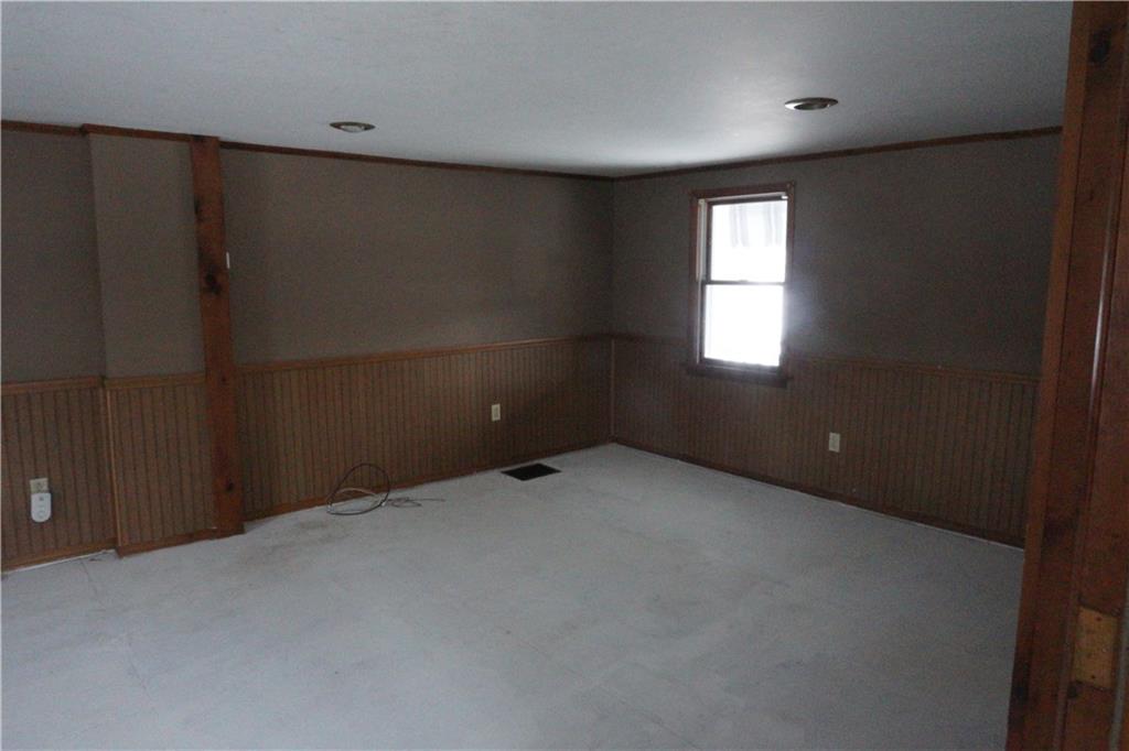 320 Sawmill Road Greensburg, PA 15601 - Photo 3 of 25 Living room view from Sun Room