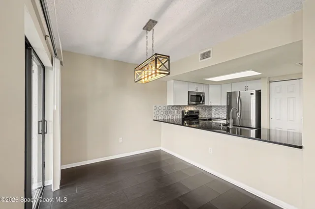 $1,600 | 1011 Clearmont Street Northeast, Unit 1022, Palm Bay, FL 32905