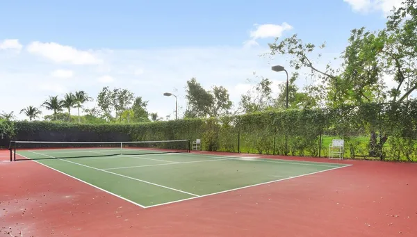 a view of a tennis court
