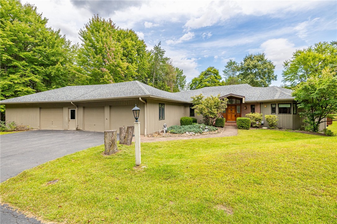 7736 Highgrove Path Victor, NY 14564 - Photo 1 of 39