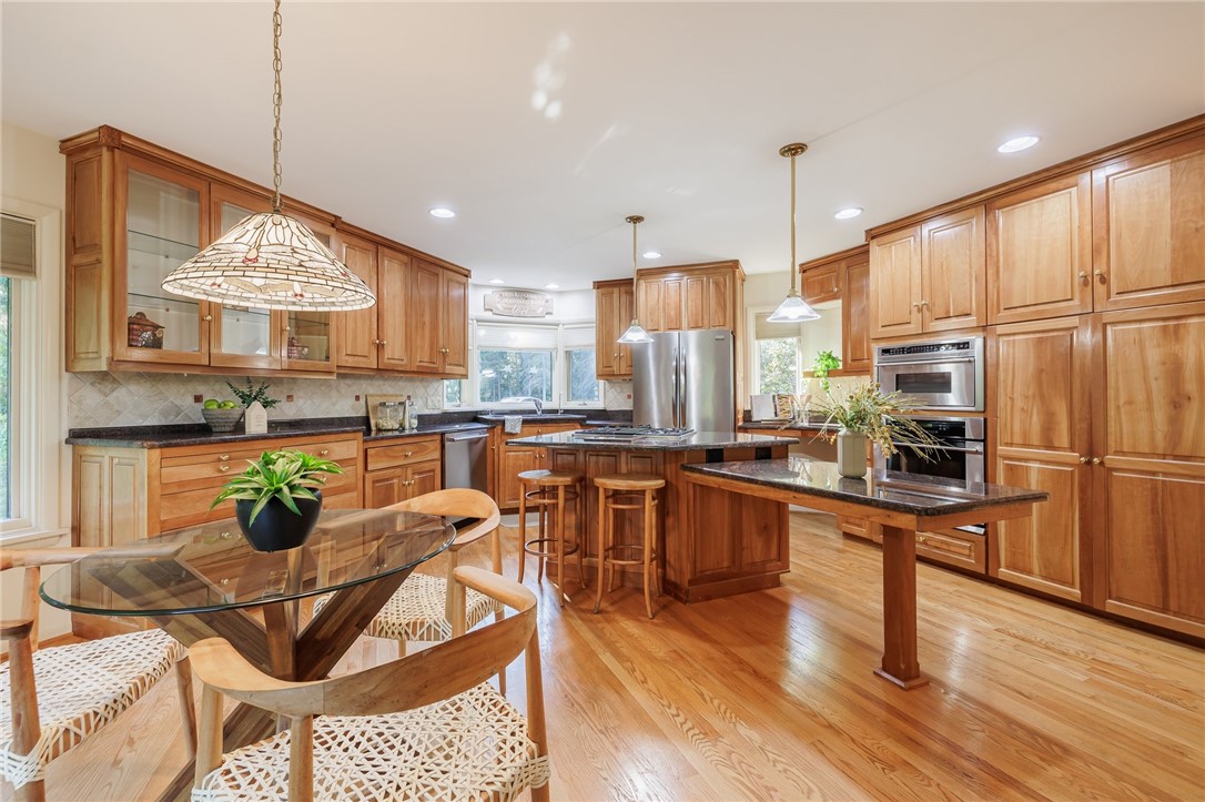 7736 Highgrove Path Victor, NY 14564 - Photo 7 of 39