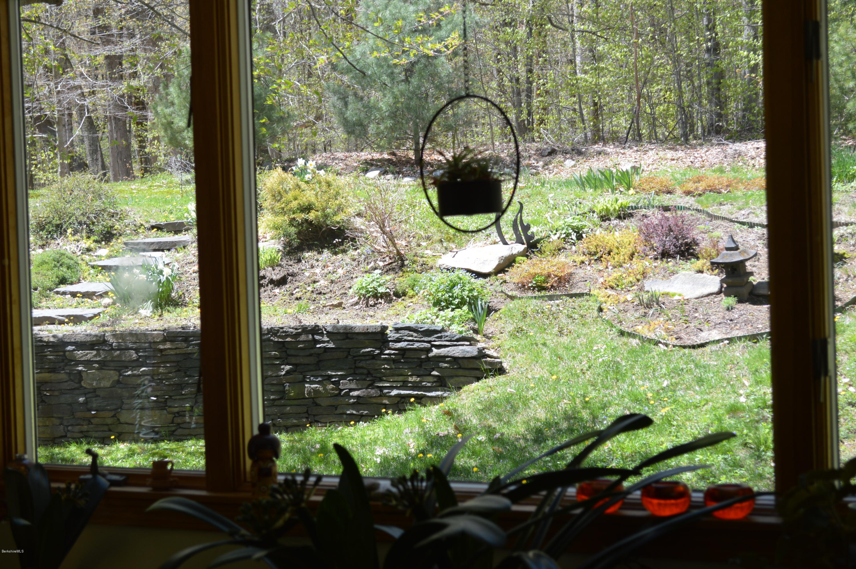 379 McNerney Road Becket, MA 01223 - Photo 14 of 37 Kitchen window
