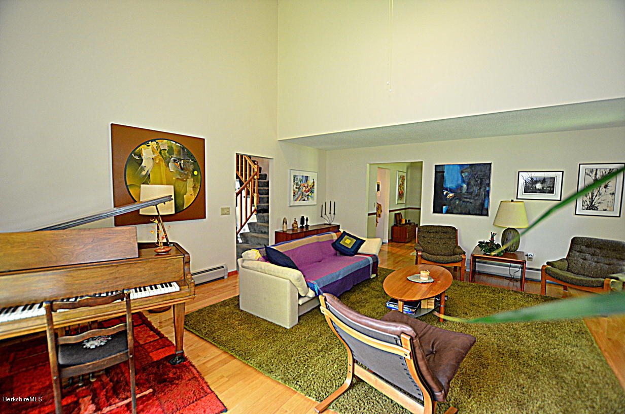 379 McNerney Road Becket, MA 01223 - Photo 6 of 37 Living room