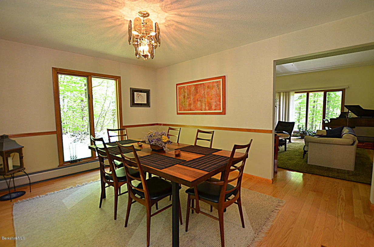 379 McNerney Road Becket, MA 01223 - Photo 10 of 37 Dining