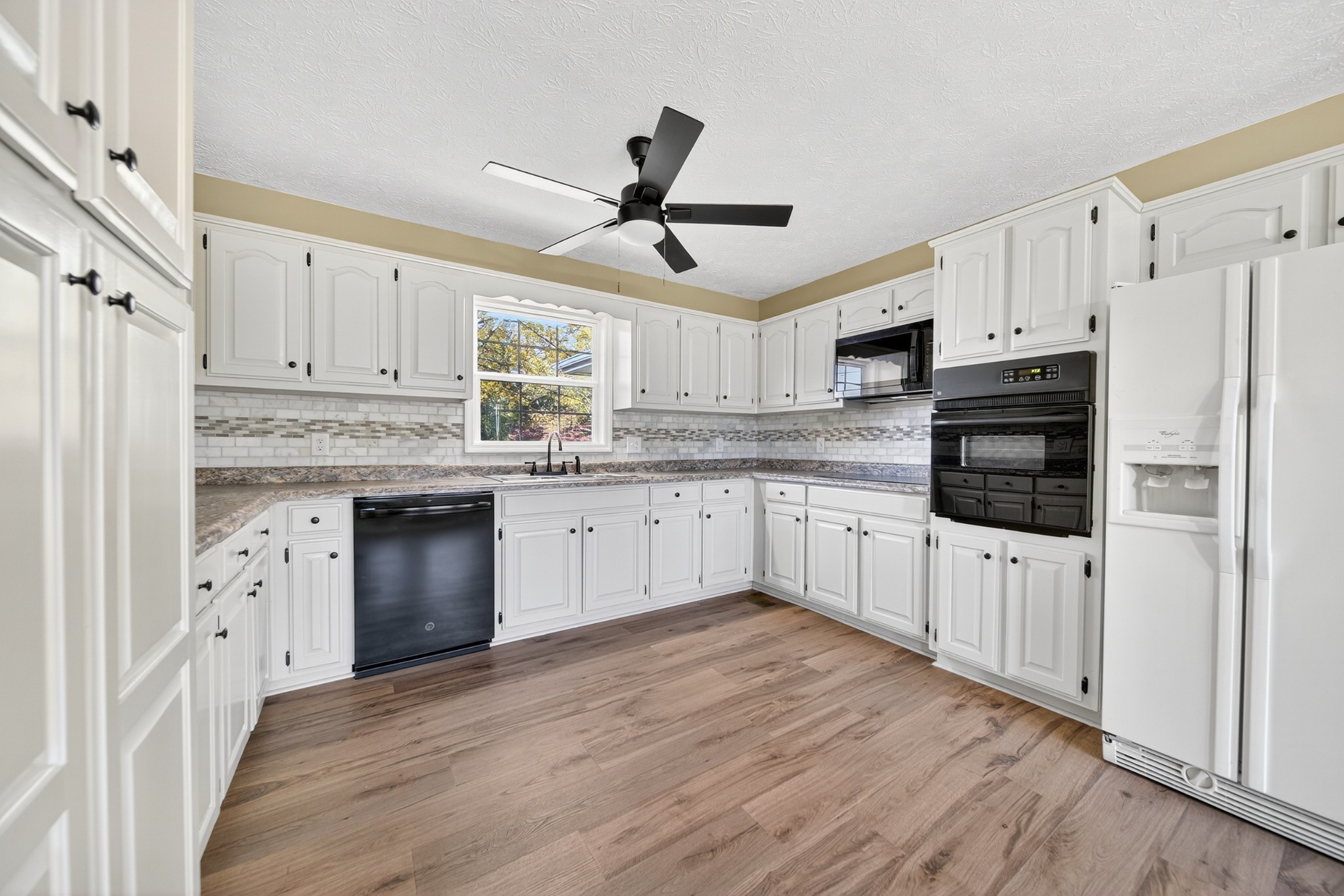 226 West Biggs Road Cottontown, TN 37048 - Photo 40 of 56
