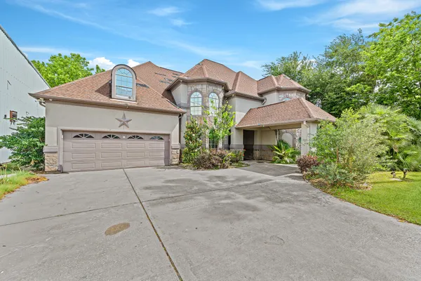 $750,000 | 2426 Tackaberry Street, Houston, TX 77009