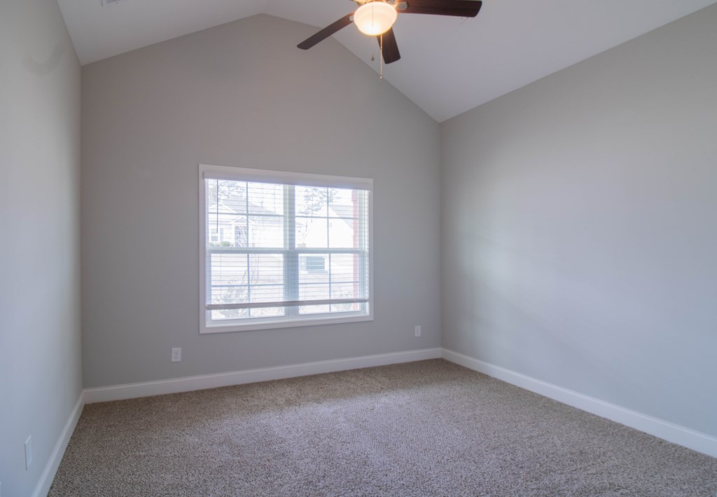 9605 Capot Drive Midland, GA 31820 - Photo 3 of 38 an empty room with a window