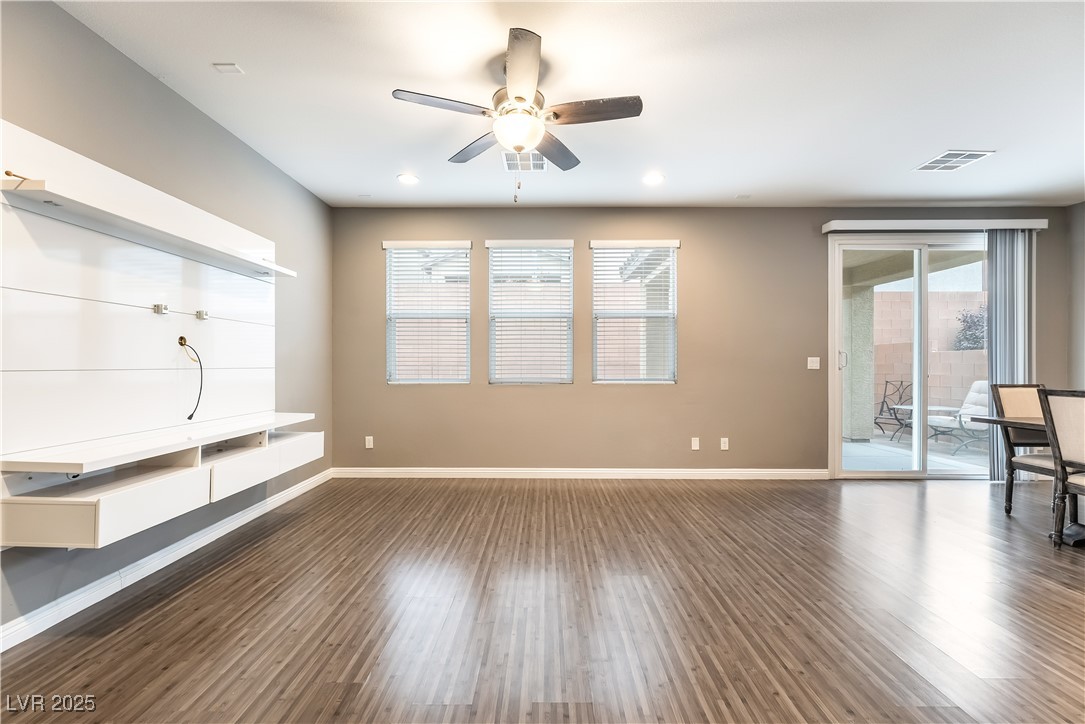 8750 Cerrito Canyon Court Las Vegas, NV 89148 - Photo 7 of 38