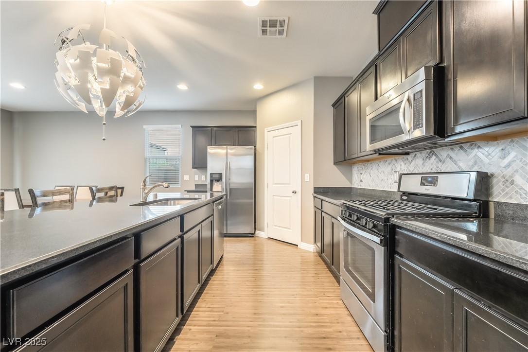 8750 Cerrito Canyon Court Las Vegas, NV 89148 - Photo 10 of 38