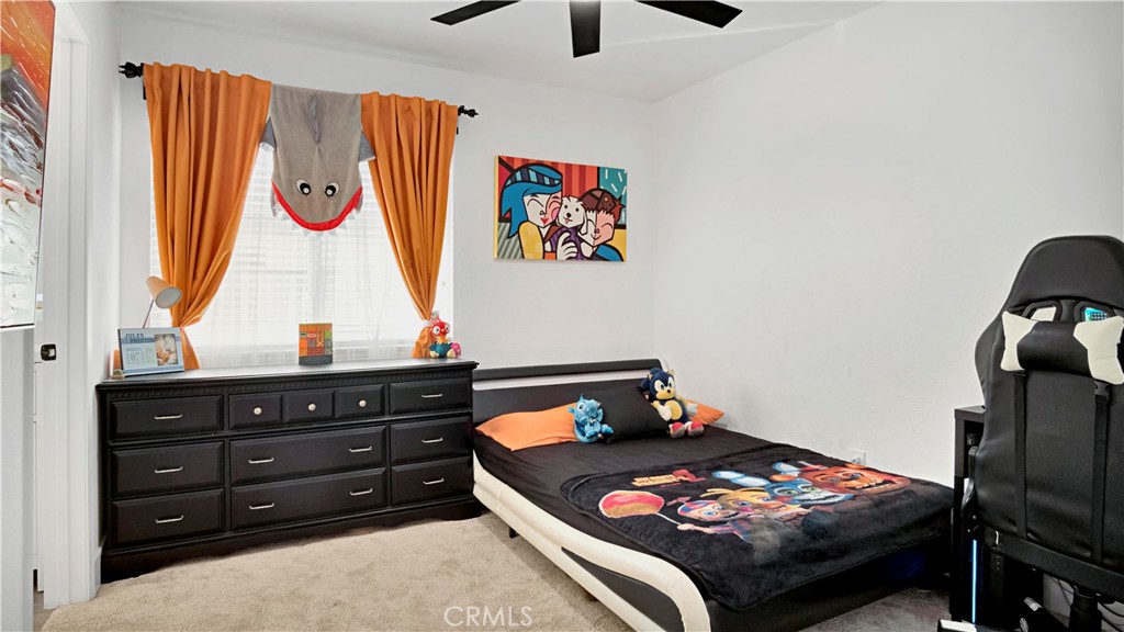 24727 Bracken Lane Stevenson Ranch, CA 91381 - Photo 23 of 67