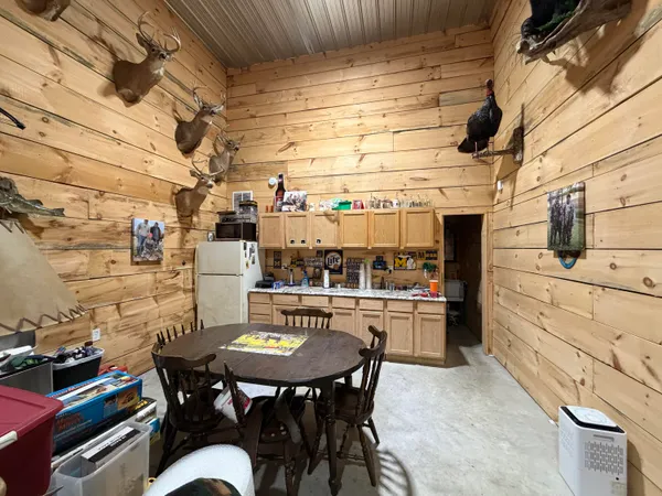 $899,900 | 5928 Heights Ravenna Road, Fruitport, MI 49415