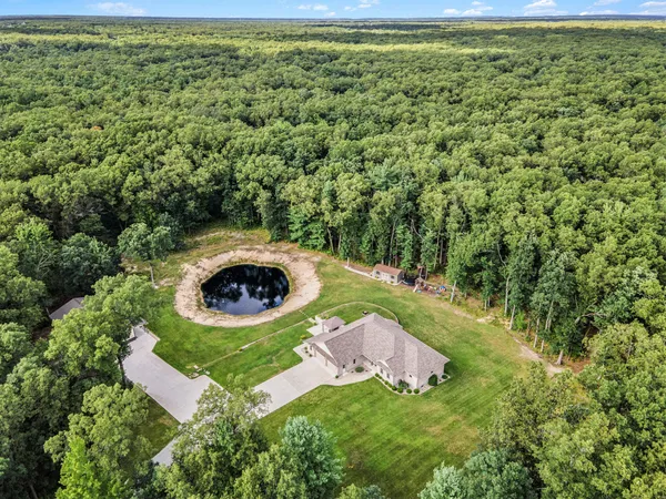 $899,900 | 5928 Heights Ravenna Road, Fruitport, MI 49415