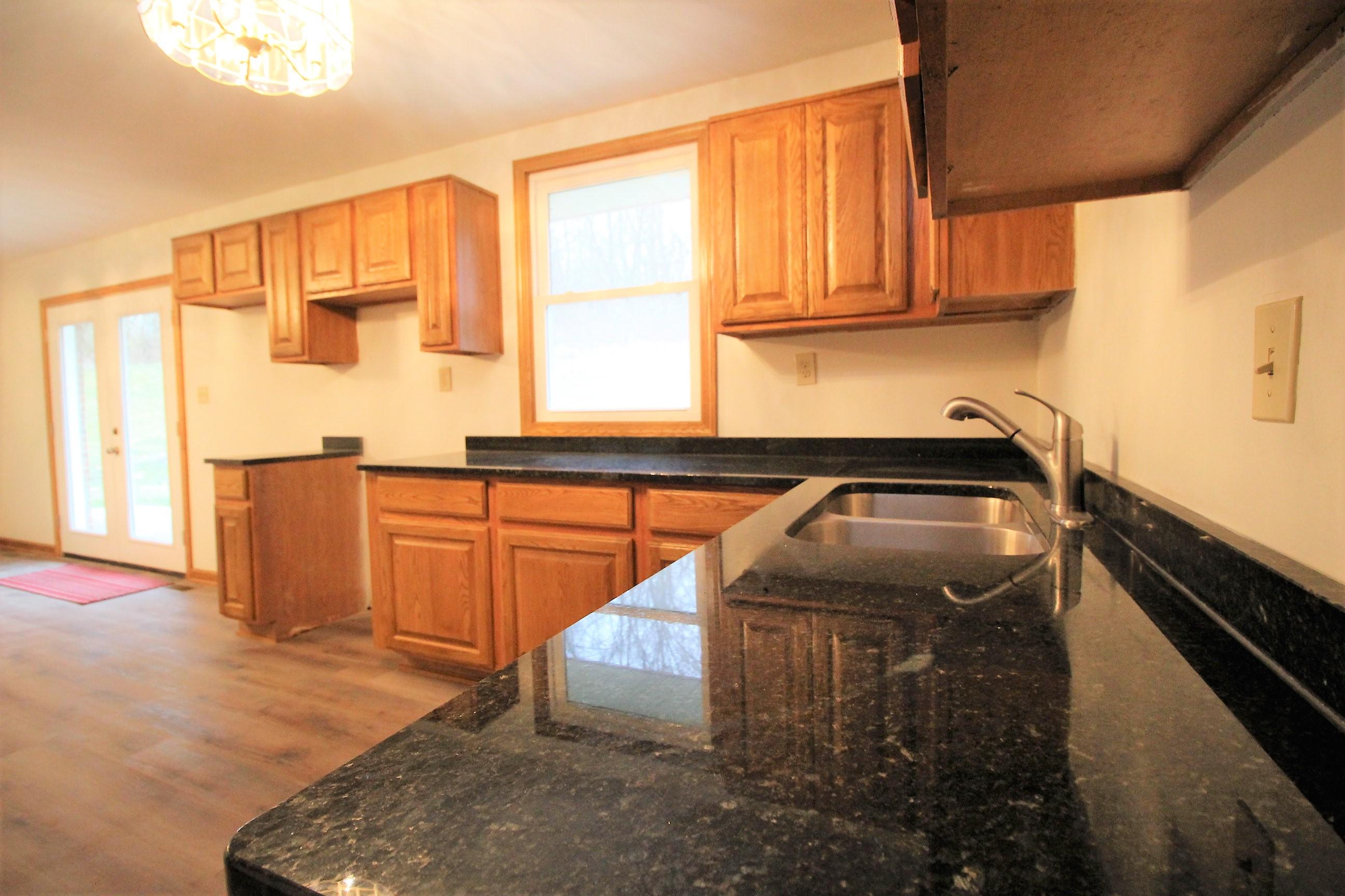 6601 Pleasant Valley Road Camden, OH 45311 - Photo 11 of 41