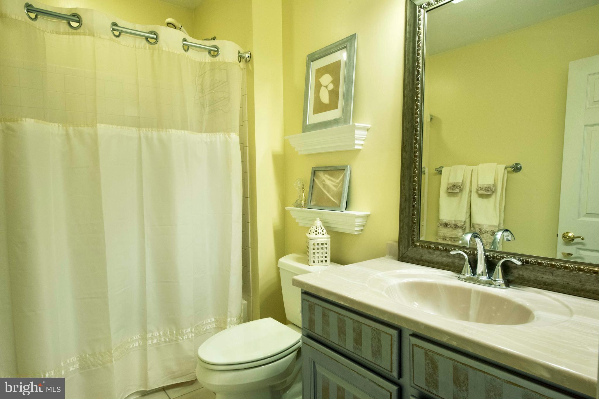 3509 Old Trail Road Edgewater, MD 21037 - Photo 24 of 30 Full bathroom in second bedroom