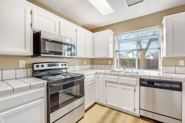 $415,000 | 8665 North Cedar Avenue, Unit 156, Fresno, CA 93720