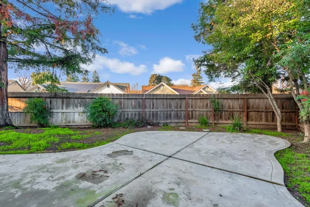 $415,000 | 8665 North Cedar Avenue, Unit 156, Fresno, CA 93720