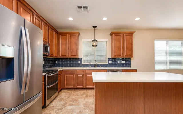 $2,895 | 1544 East Hummingbird Way, Gilbert, AZ 85297