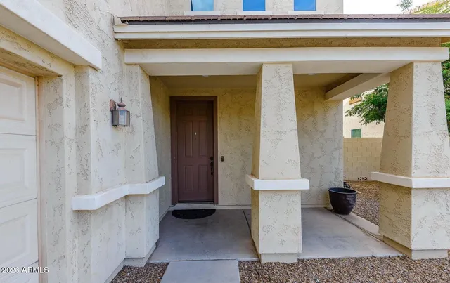 $2,895 | 1544 East Hummingbird Way, Gilbert, AZ 85297