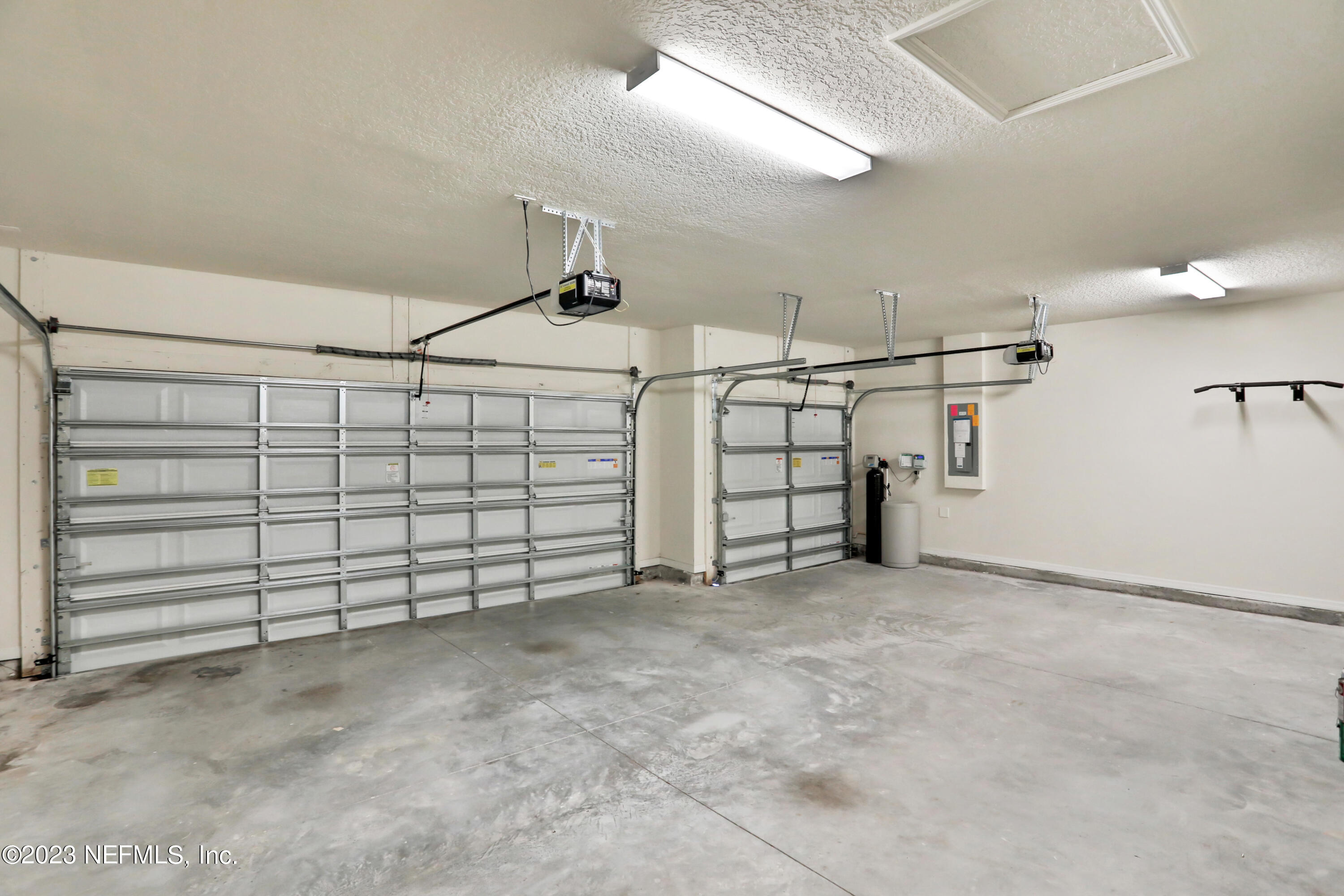 14431 Spring Light Circle Jacksonville, FL 32226 - Photo 4 of 30 573A8065