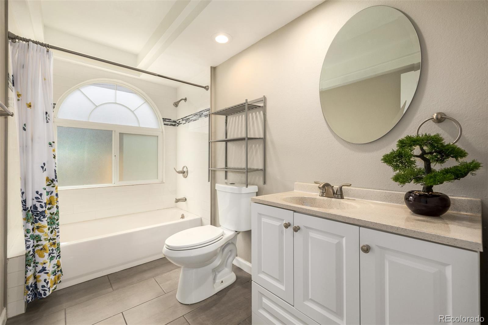 1116 South Rifle Circle Aurora, CO 80017 - Photo 17 of 47