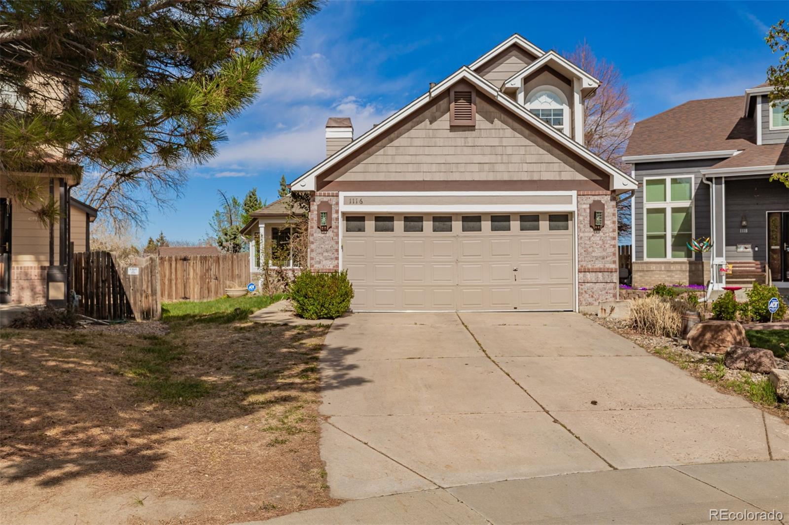 1116 South Rifle Circle Aurora, CO 80017 - Photo 2 of 47
