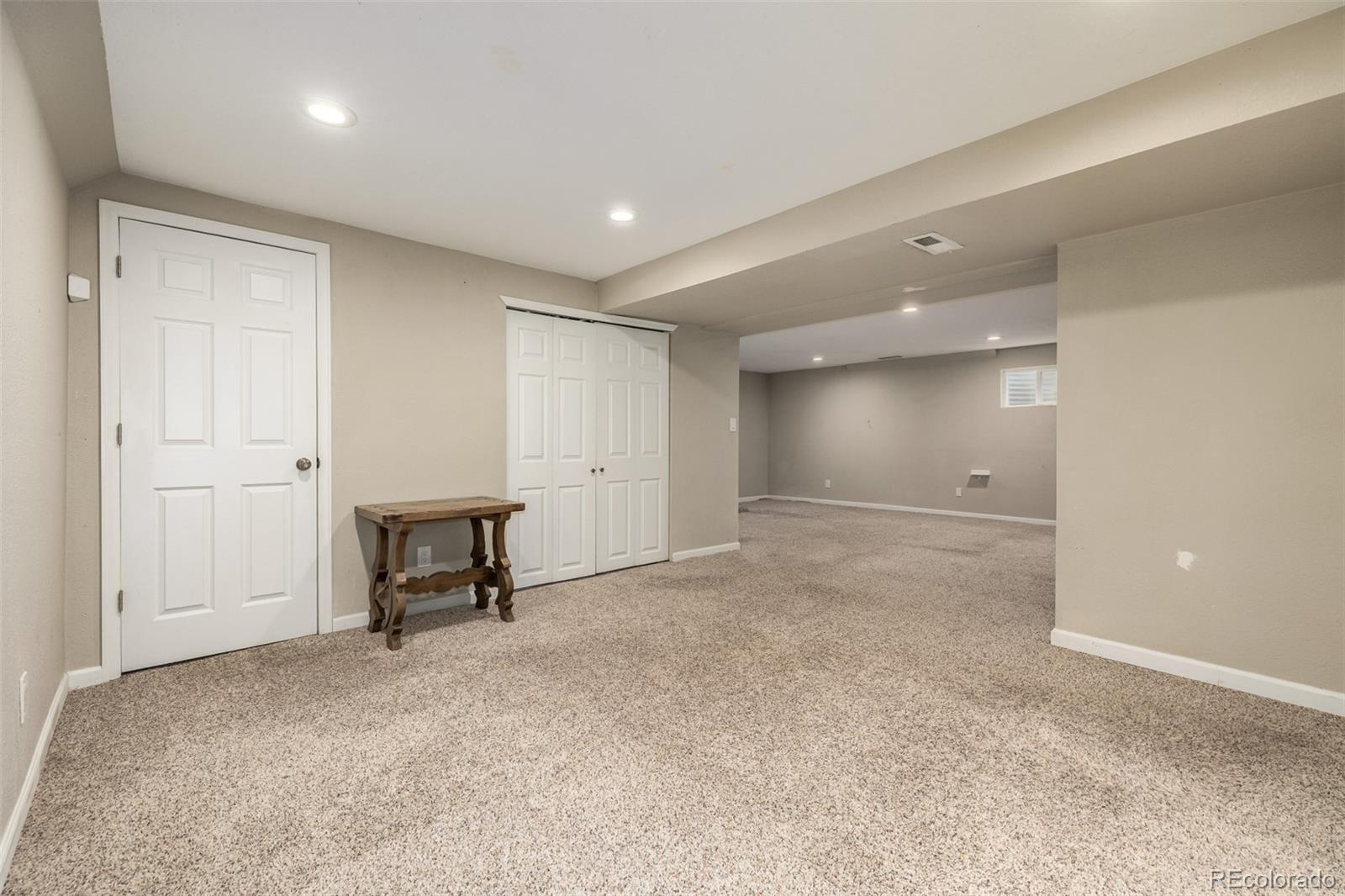 1116 South Rifle Circle Aurora, CO 80017 - Photo 34 of 47