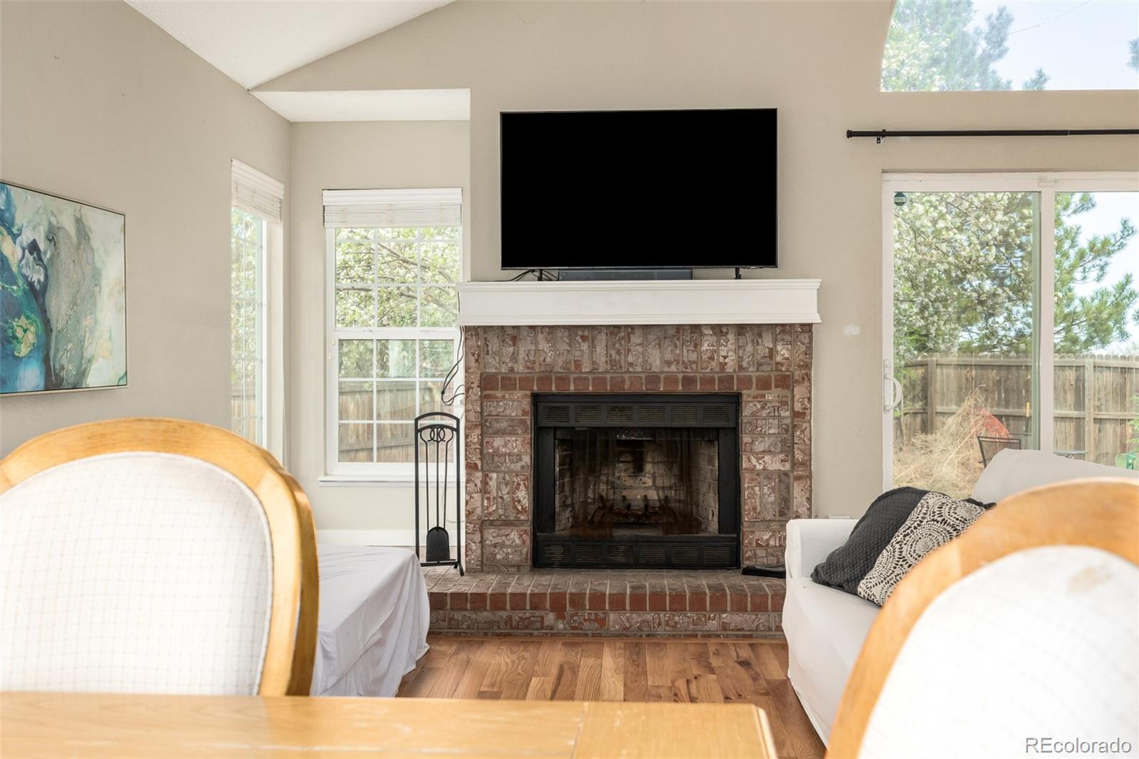 1116 South Rifle Circle Aurora, CO 80017 - Photo 4 of 47